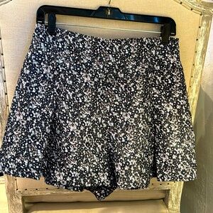Derek Lam, flared skort, flat front, size 4-6
